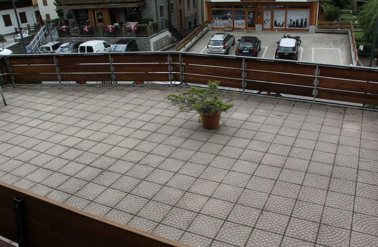 Dolce Casa Apartment Bormio Bagian luar foto