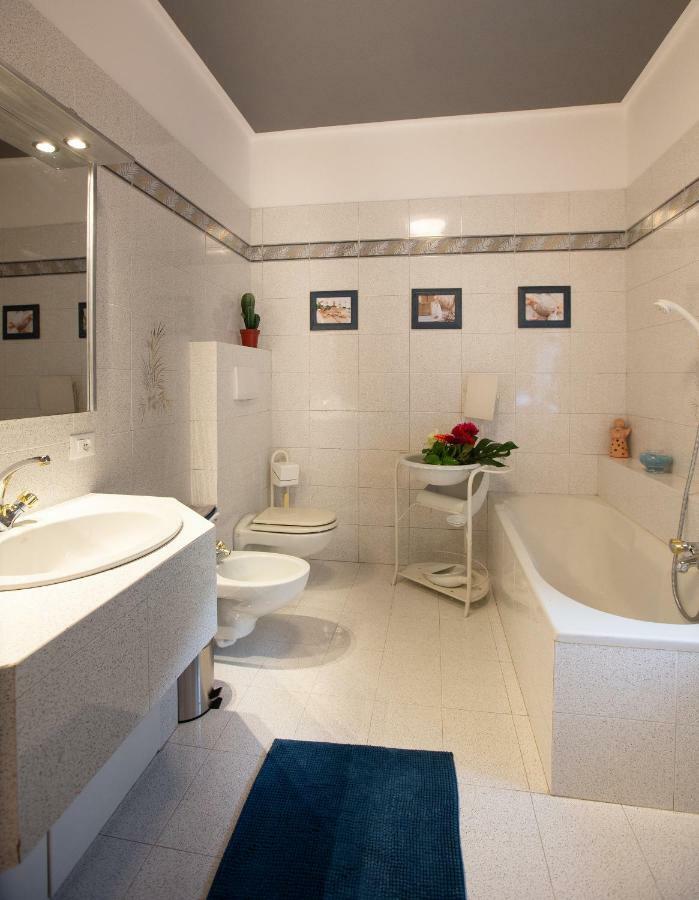 Dolce Casa Apartment Bormio Bagian luar foto